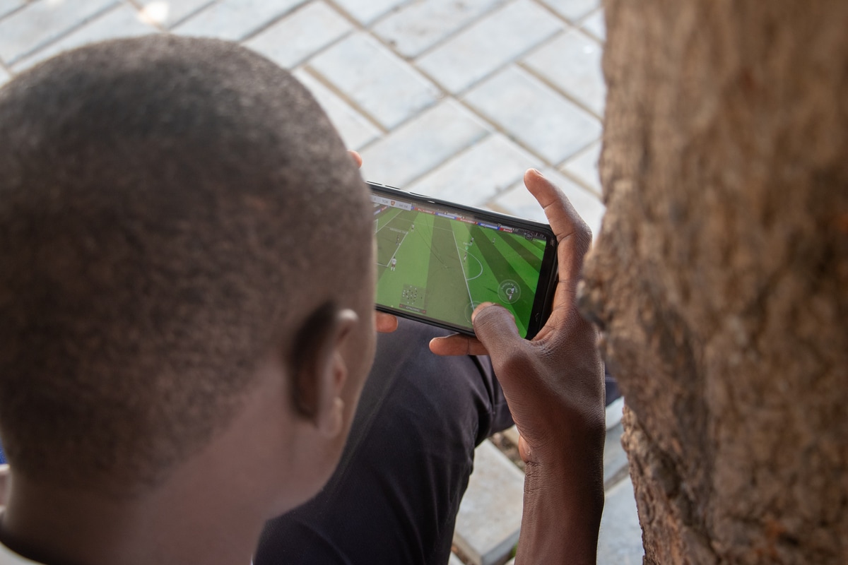 アフリカ「モバイルゲーム市場」と日本IPの可能性（上）インドで起きたことがアフリカでも起きている：不破直伸 | 記事 | 新潮社  Foresight(フォーサイト) | 会員制国際情報サイト