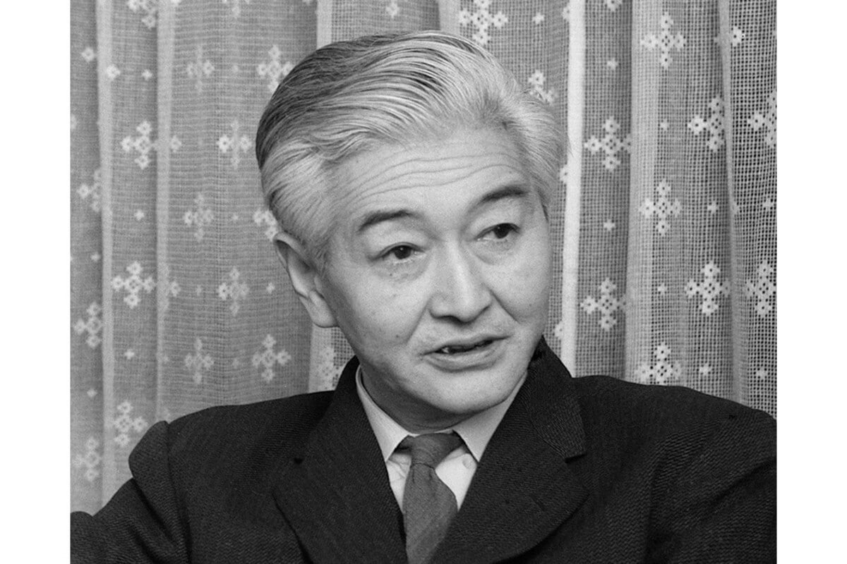 知識人の肖像　亀井勝一郎　角川文庫 知識人の肖像 亀井勝一郎 角川文庫 文学・小説
