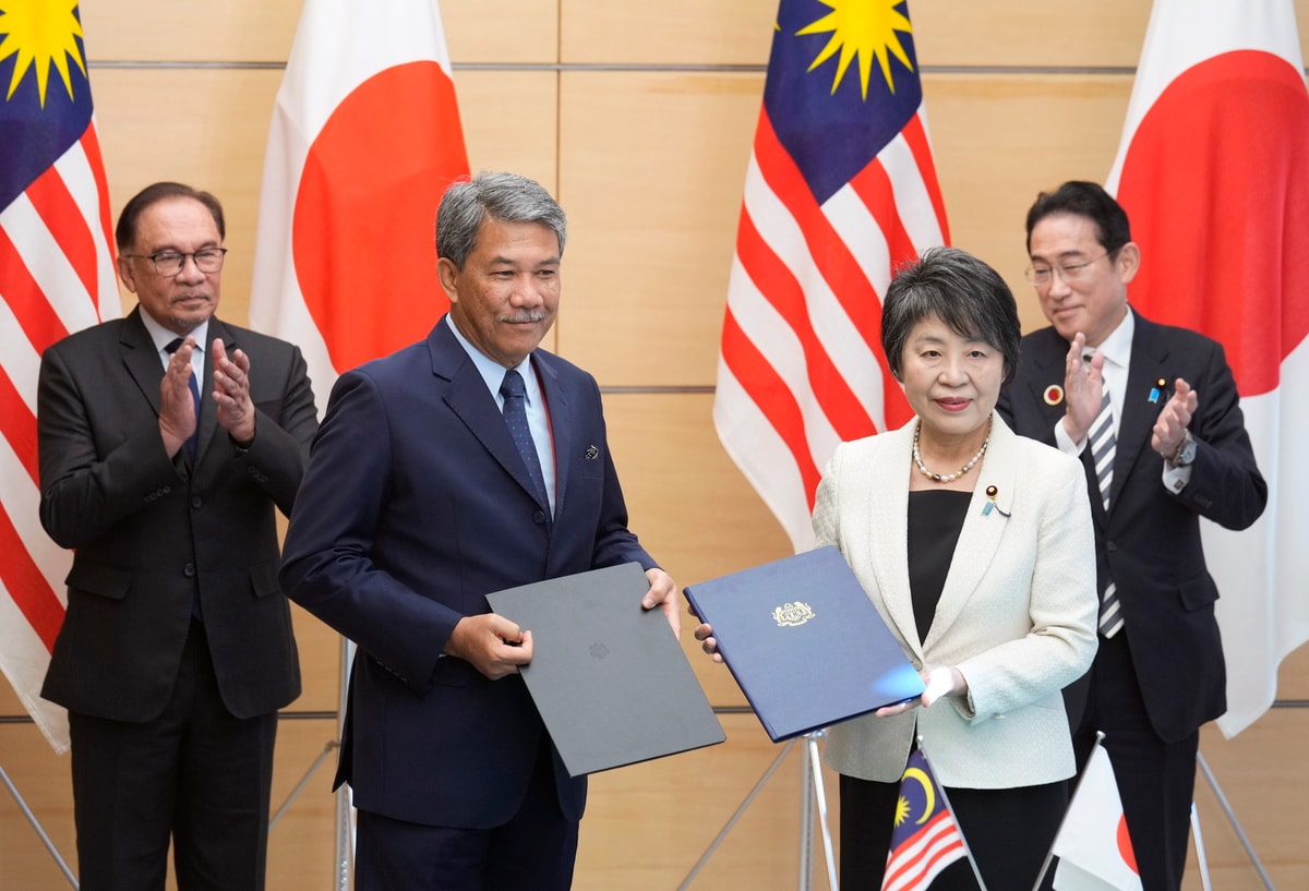中古】 困った国ニッポン ASEAN発日本人へのメッセージ これでいいのか