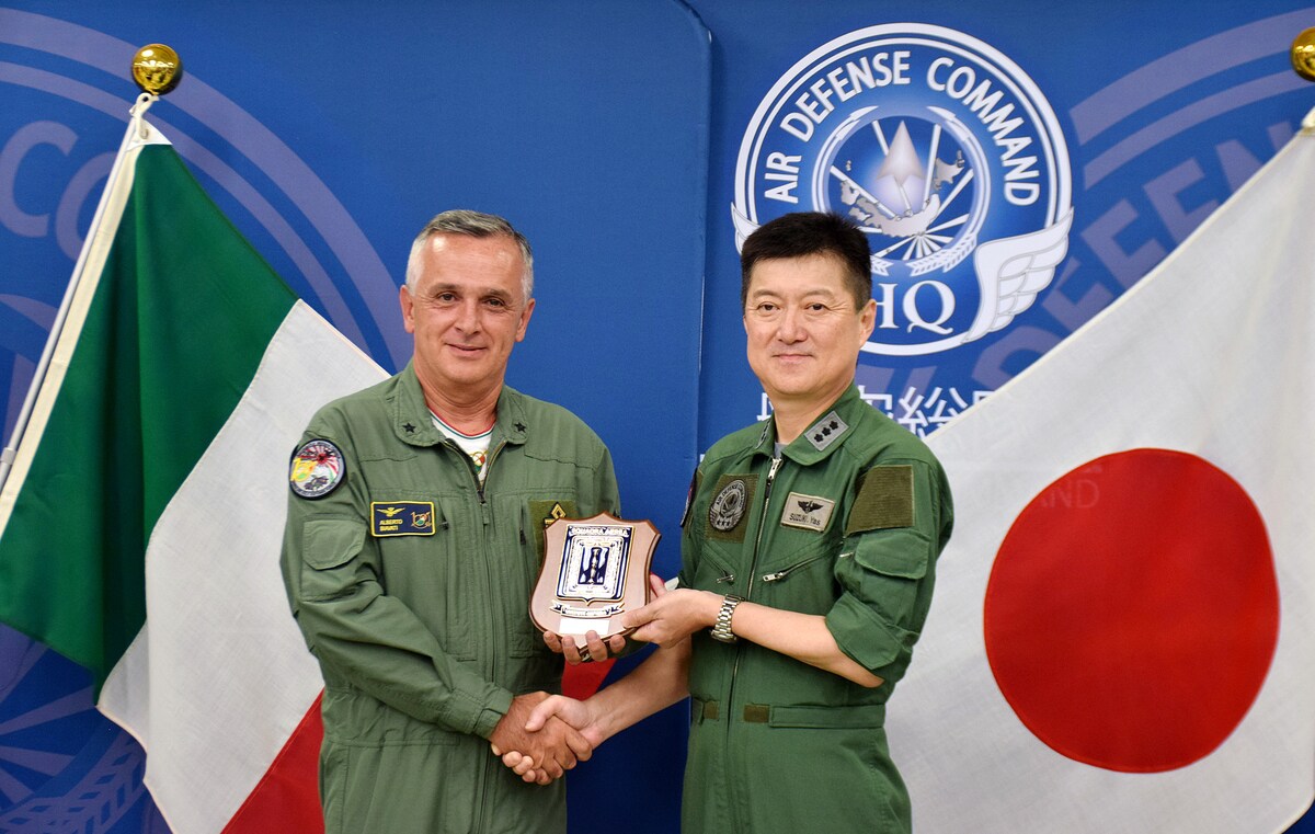 アメリカ太平洋艦隊　記念盾 アメリカ太平洋艦隊 記念盾 4905083069813_2.jpg アメリカ太平洋艦隊