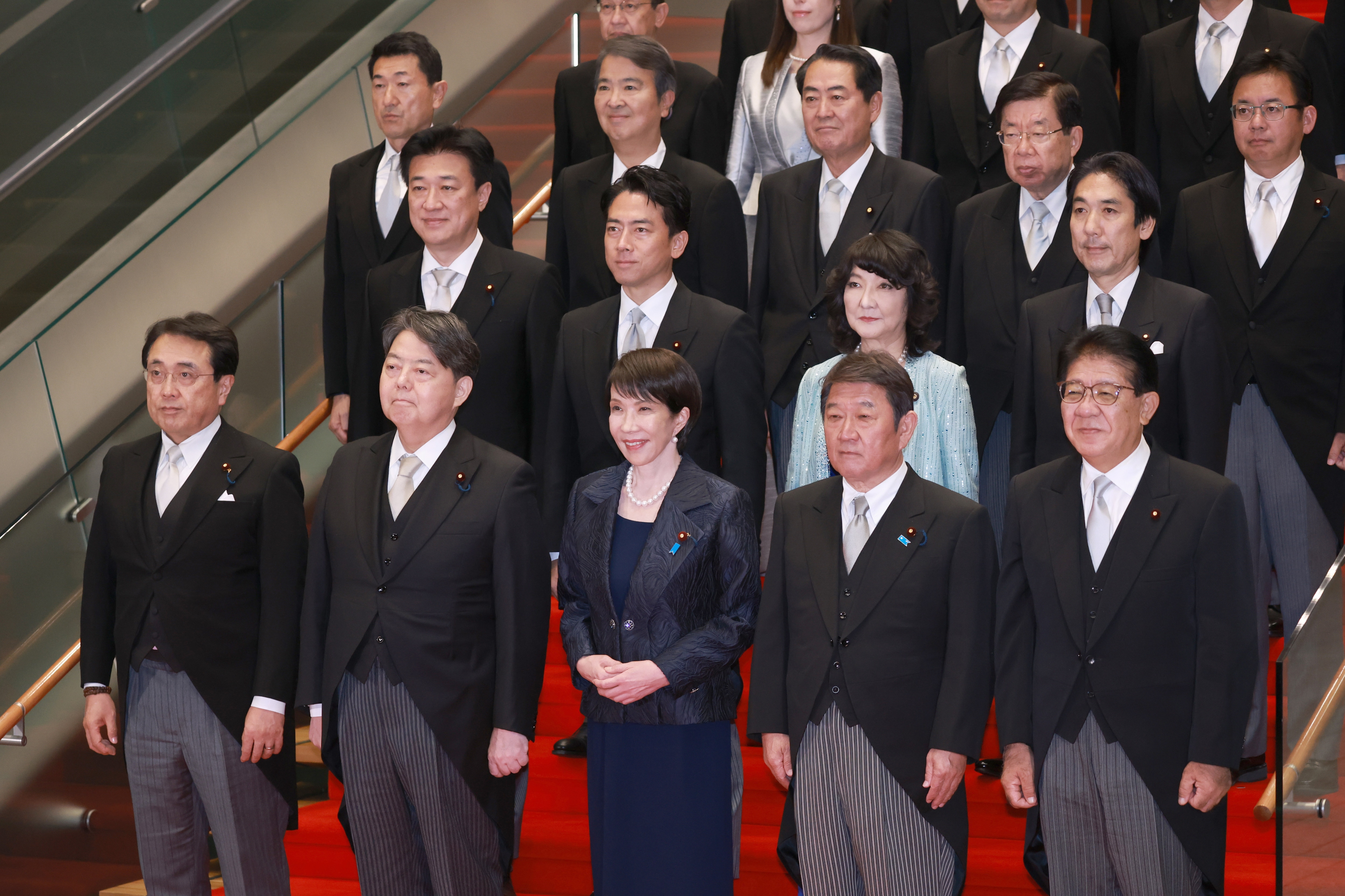 「サナエノミクス実行内閣」スタート地点の市場環境は「大混乱シナリオ」を遠ざけている：滝田洋一 | 記事 | 新潮社 Foresight(フォーサイト)  | 会員制国際情報サイト